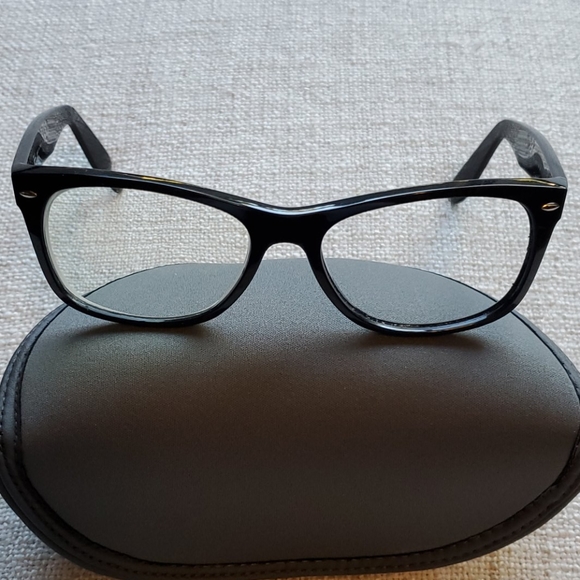 AUTHENTIC RAYBAN WAYFARER FRAMES.